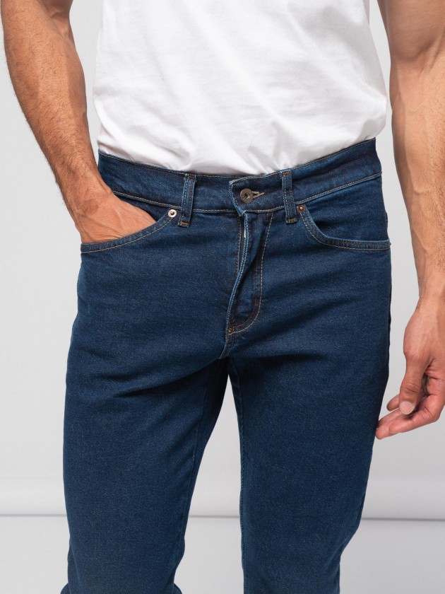 Basic jeans