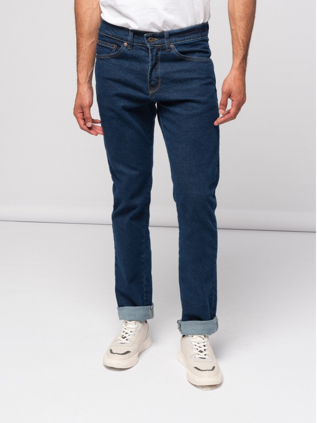 Basic jeans