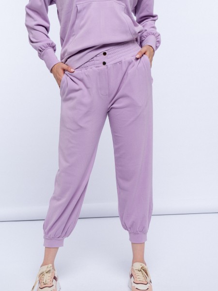 Comfy trousers with buttons