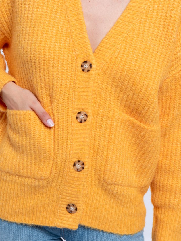 Cardigan com decote em v