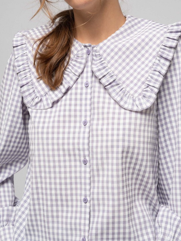 Blouse with baby-doll collar