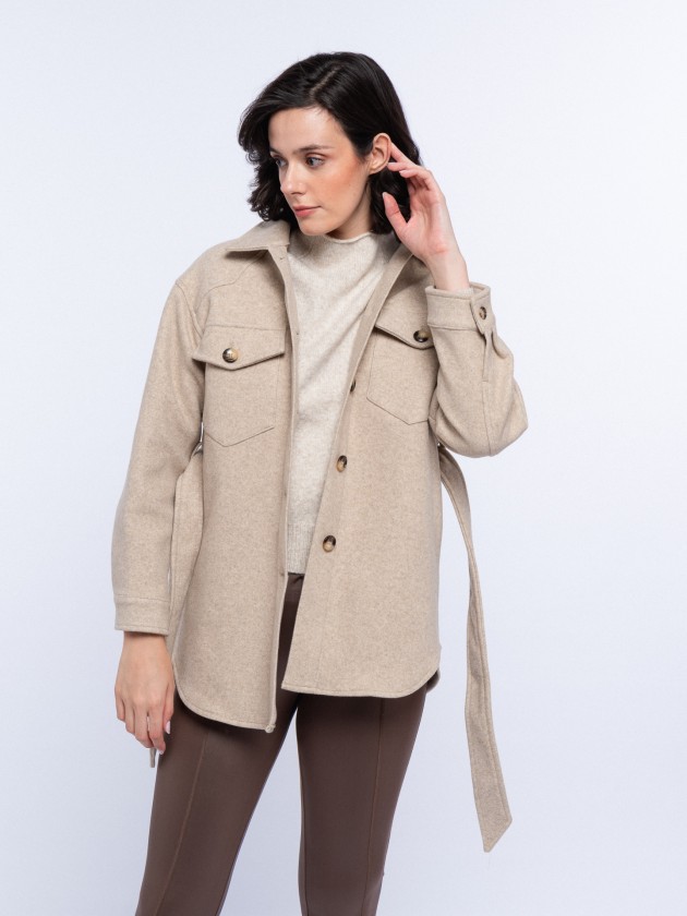 Coat with belt and pockets