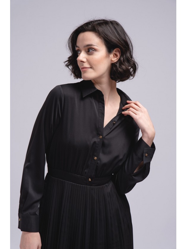 Vestido midi plissado