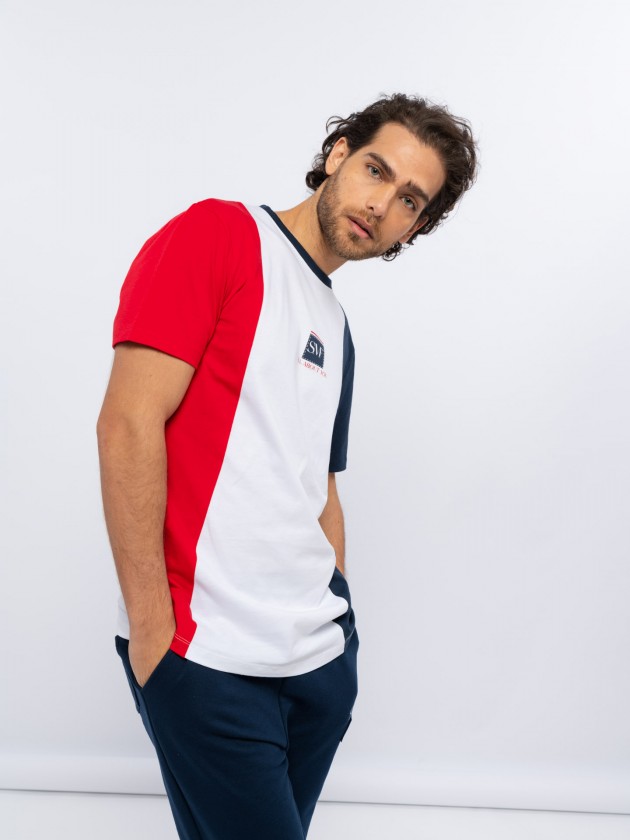 T-shirt tricolor com estampado