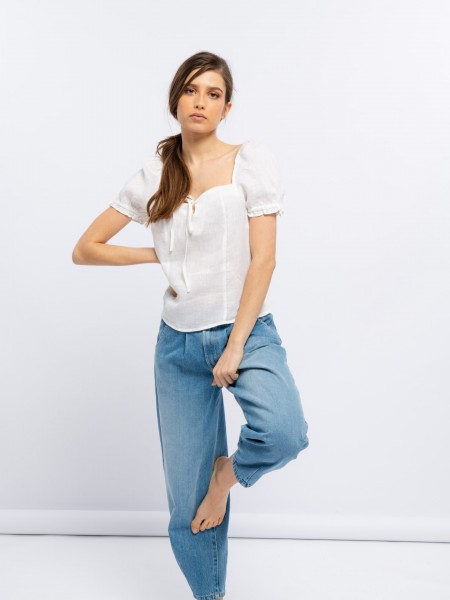 Linen blouse with balloon sleeve