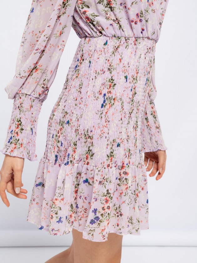 Vestido curto com elsticos