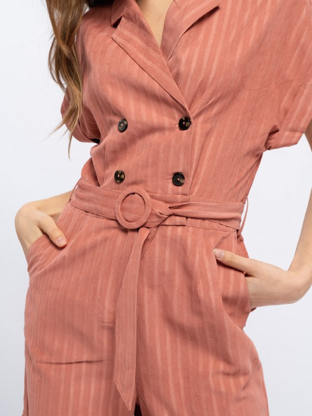 Short jumpsuit with belt and buttons