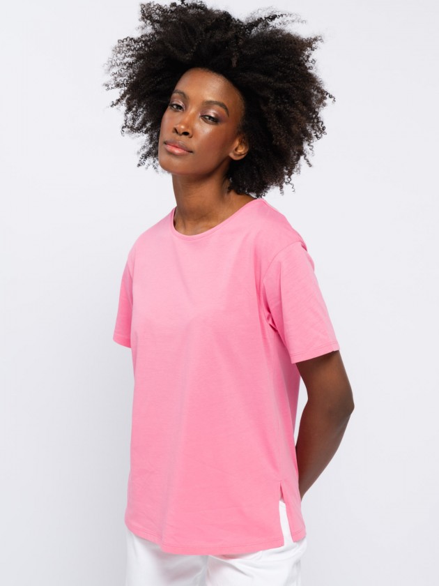 T-shirt bsica 100% algodo
