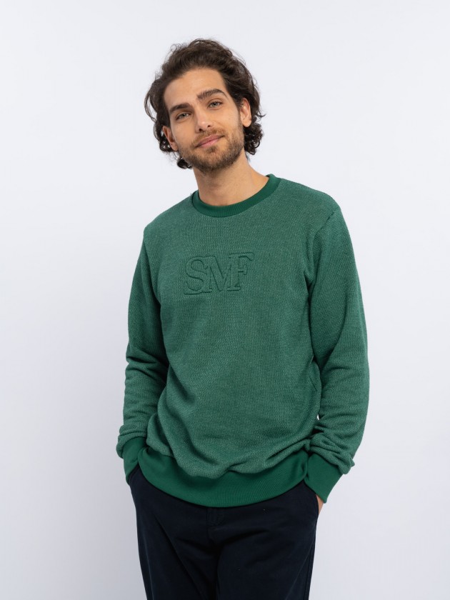 Sweater com bordado