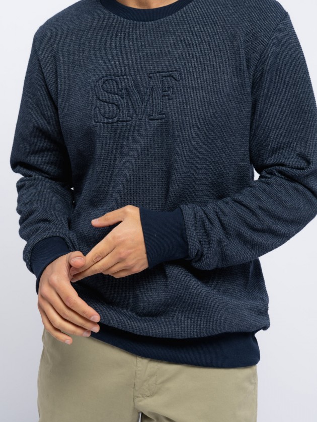 Sweater com bordado