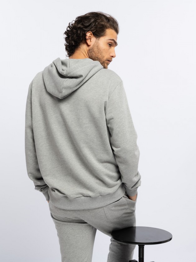 Sweater tricolor com capuz
