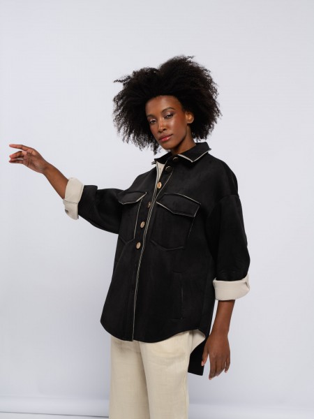 Long shirt with patch pockets