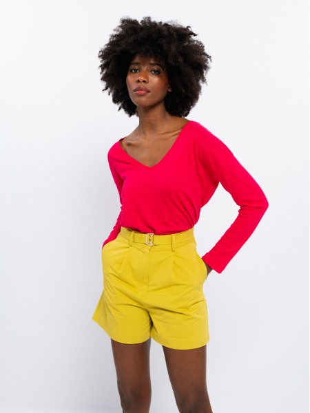 Pull avec illets