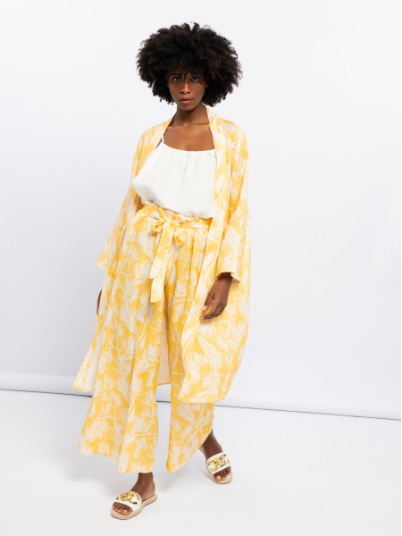Flowing printed coat