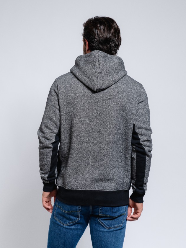 Sweater capuz com encaixes