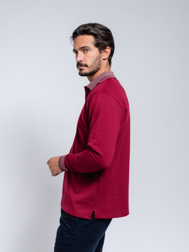 Polo with embroderie