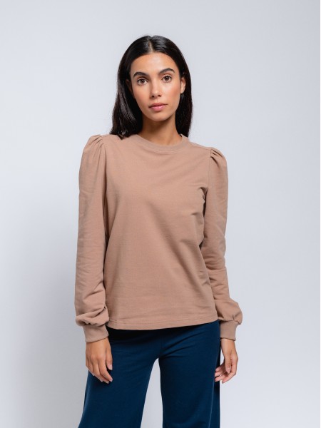 Sweater with large sleeves