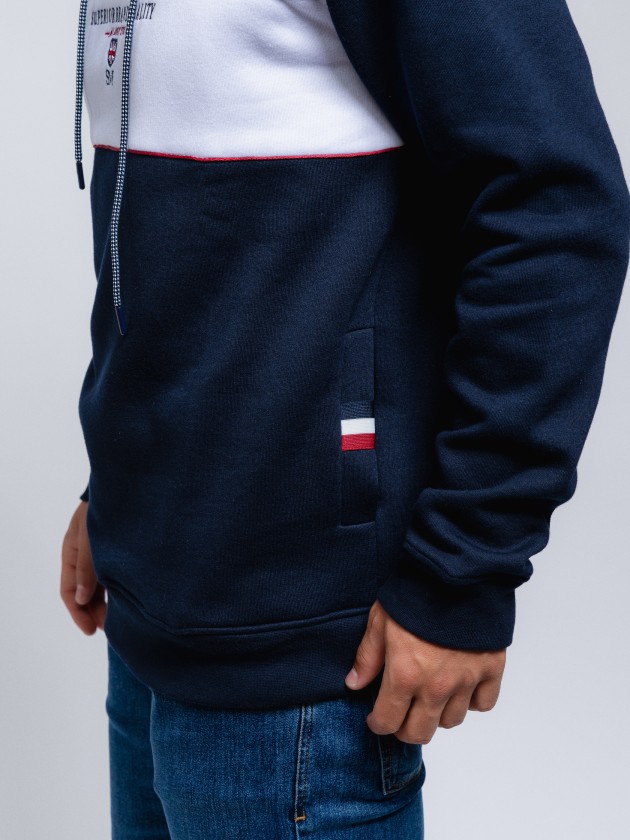 Sweater with embroidery in brushed fleece