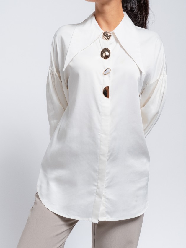 Tunic with buttons