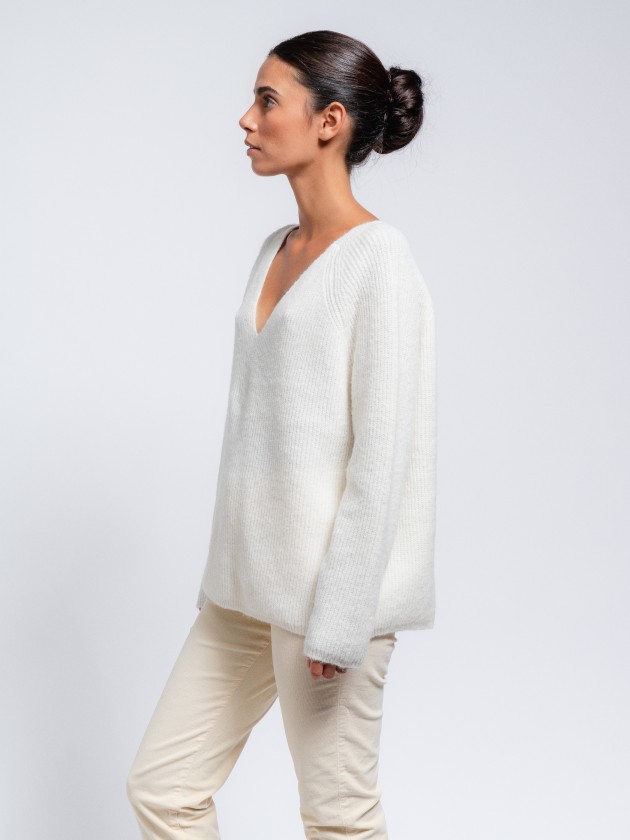 Knitted oversize sweater
