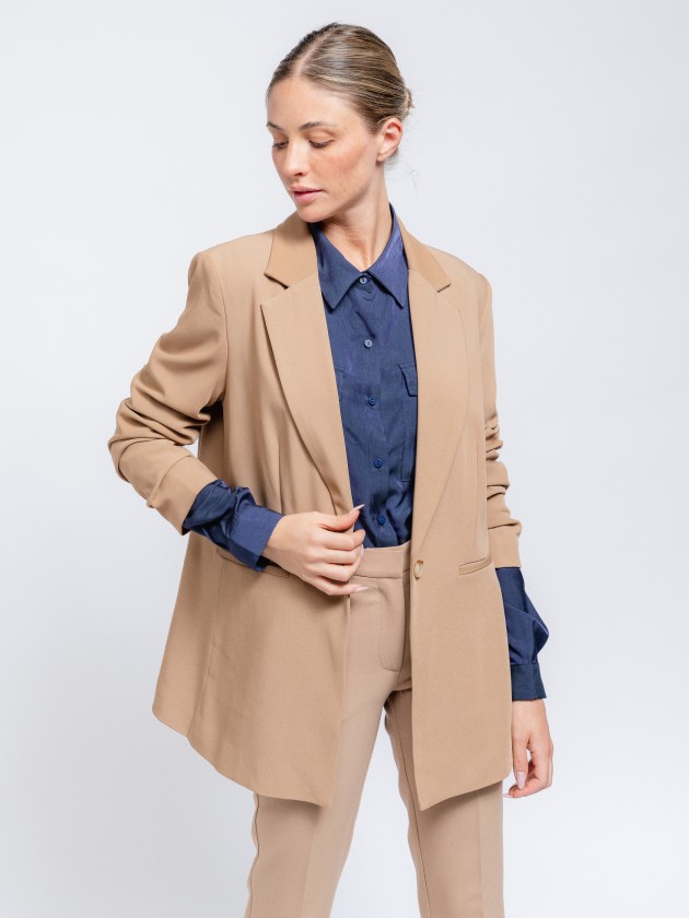 Blazer com manga franzida