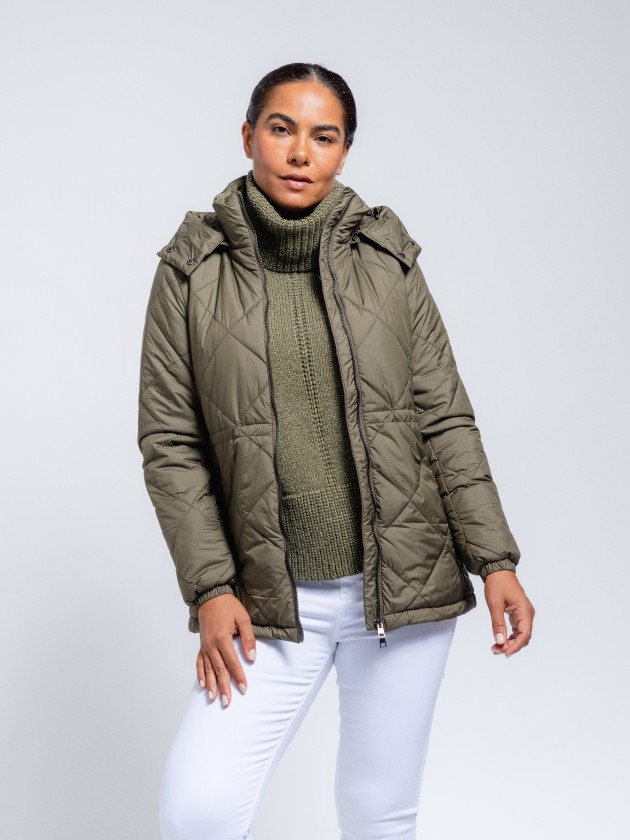 Quilted jacket with hood
