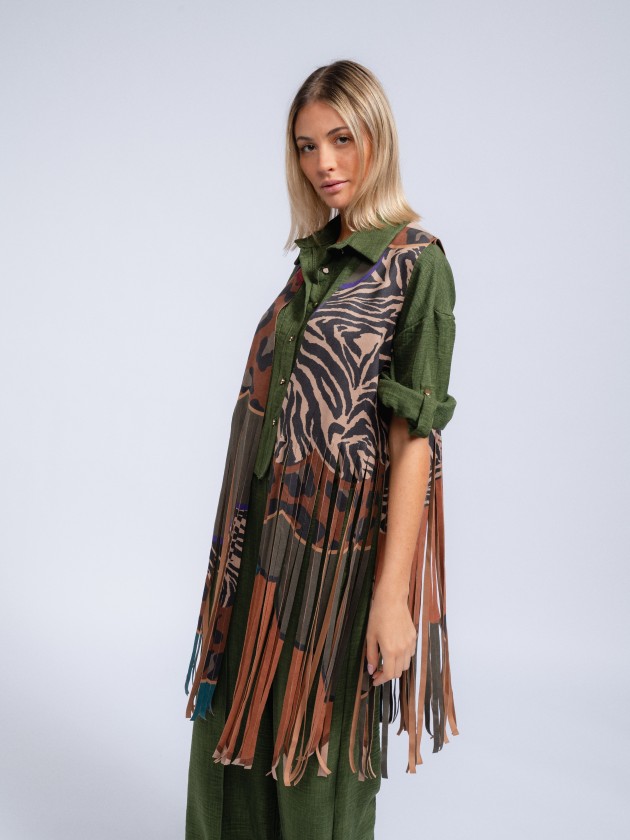 Printed vest with fringes