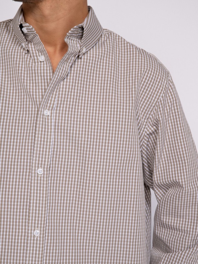 Classic shirt in checkered fabric