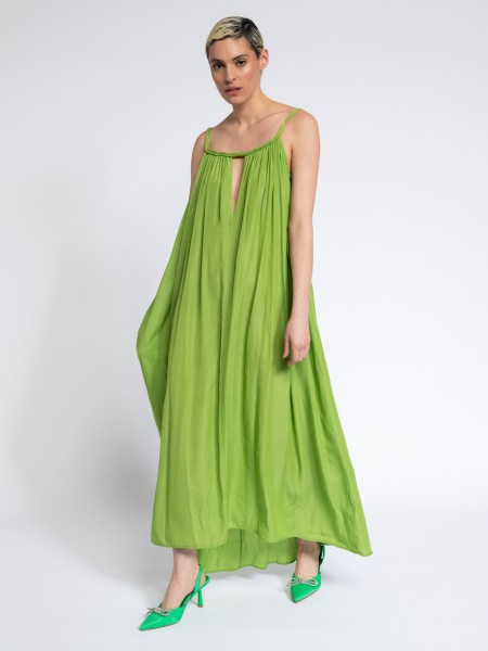 Vestido fludo comprido