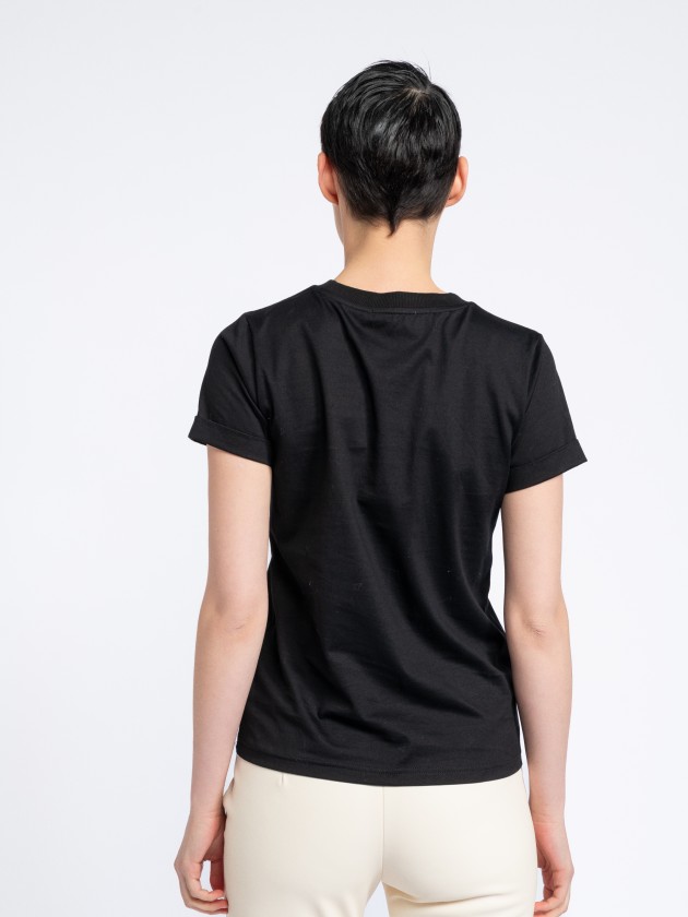 T-shirt with pockets