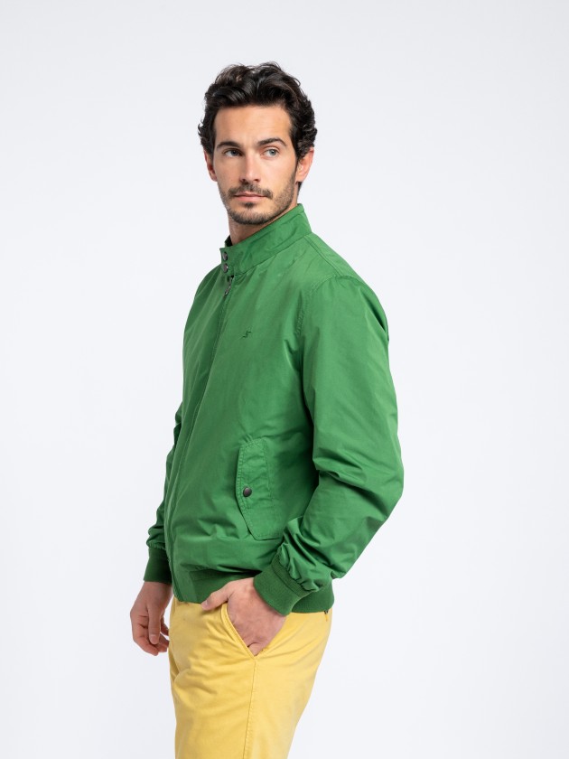 Parka tipo bomber com capuz