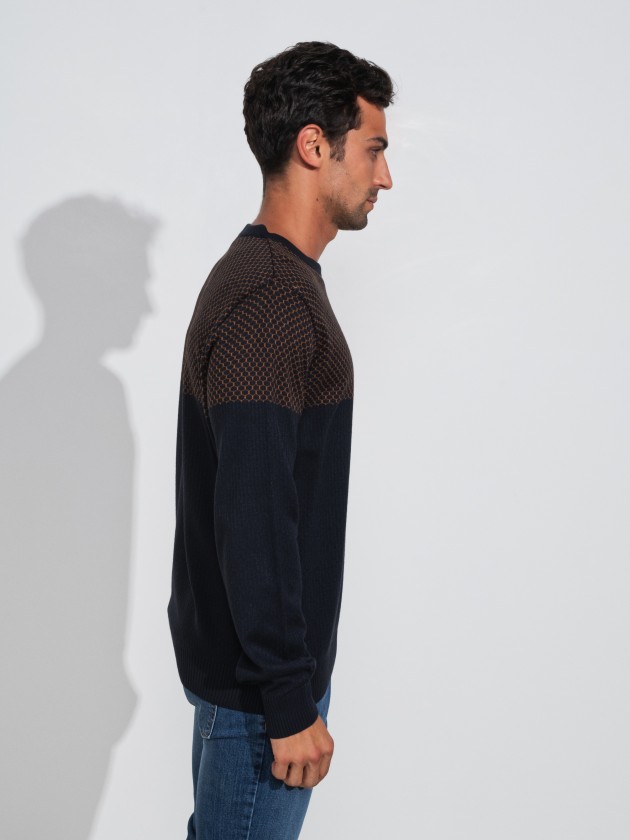 Two-tone jacquard knit sweater
