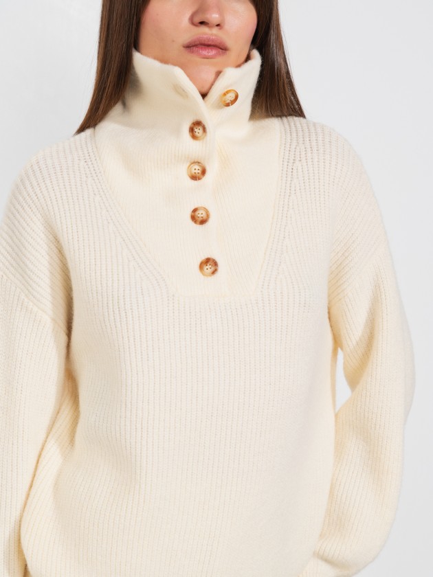 Polo knit sweater