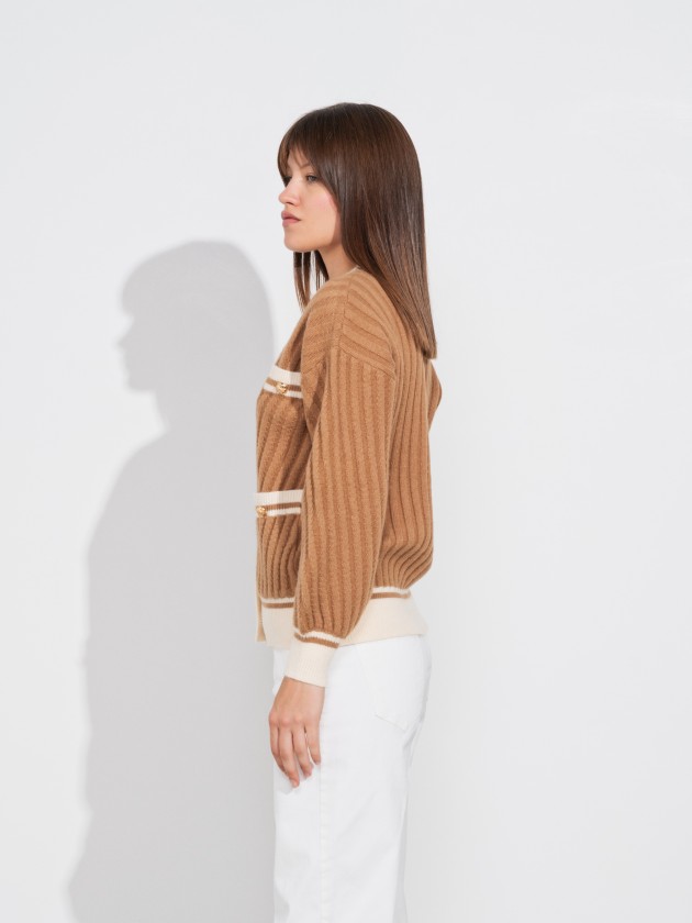 Short two-tone knitwear coat