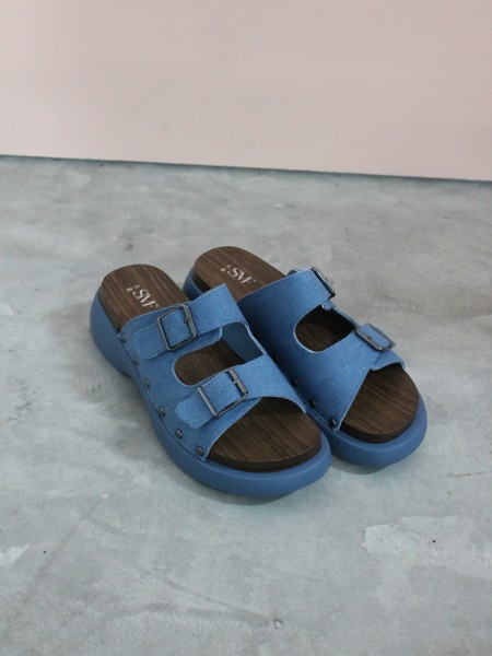 Denim sandals with wooden sole