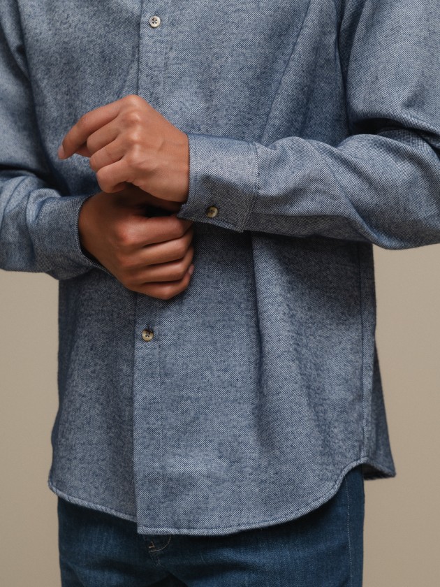 Relaxed fit shirt