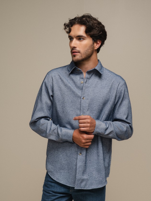 Relaxed fit shirt