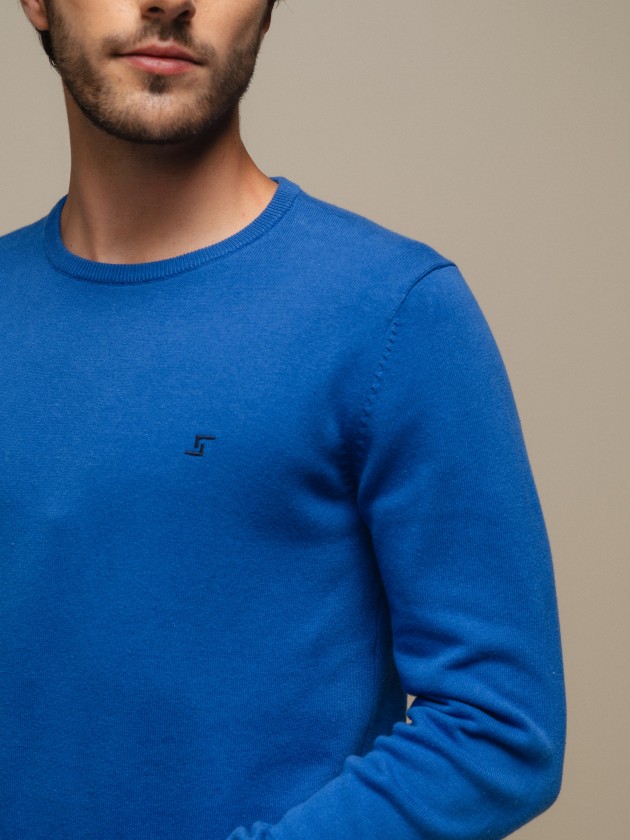 Pull en maille fine avec broderie