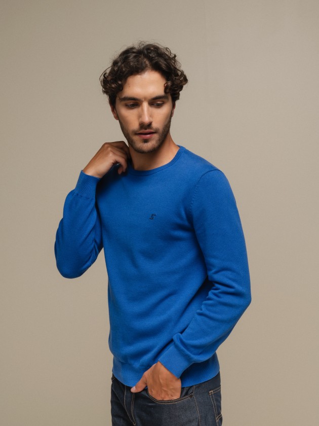 Pull en maille fine avec broderie