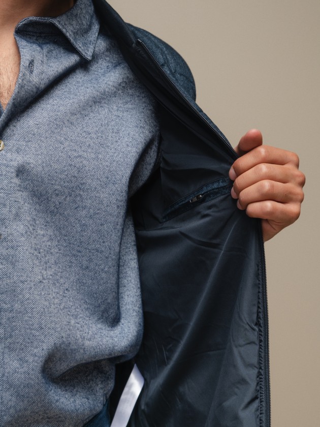 Vest with pockets