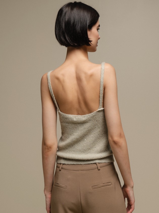 Knitwear top with straps