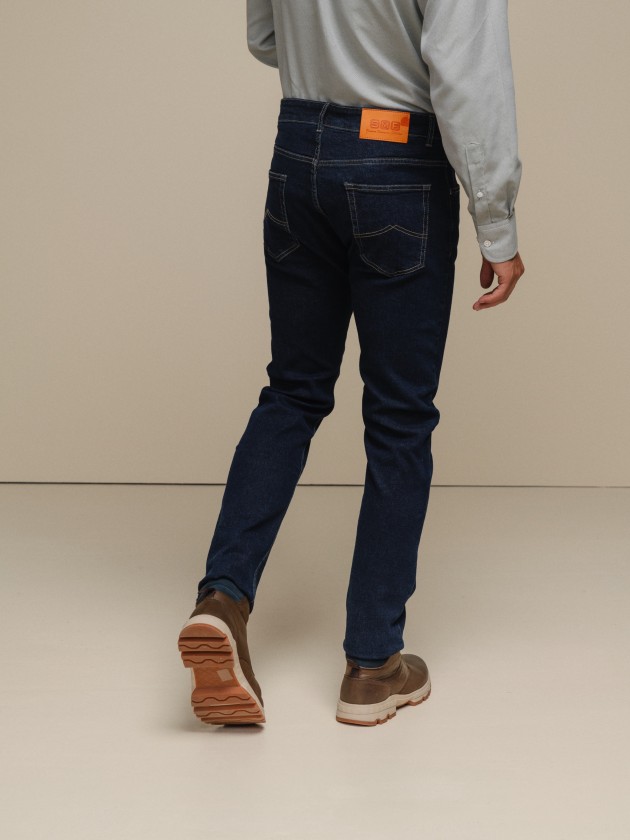 Slim fit jeans