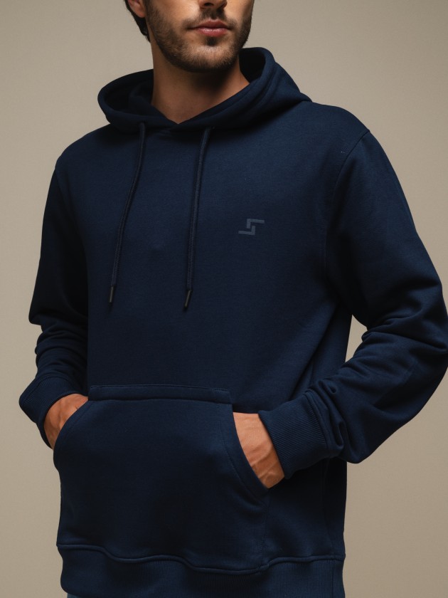 Basic hooded sweatshirt