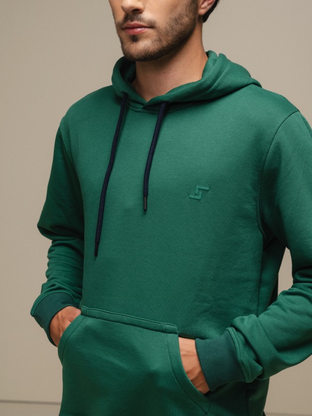 Basic hooded sweatshirt