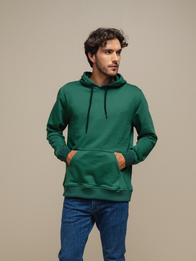 Basic hooded sweatshirt