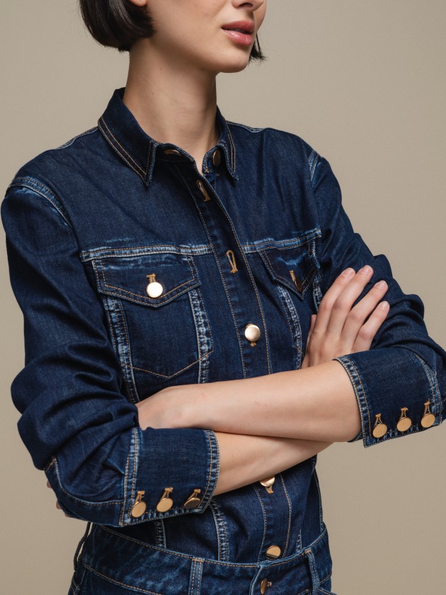 Denim shirt with plated cakes