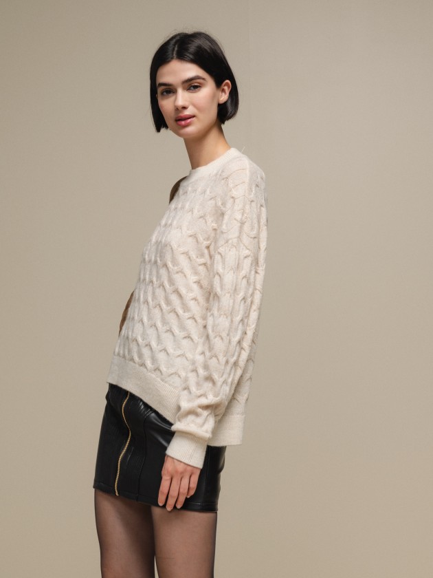 Knit sweater with round neckline