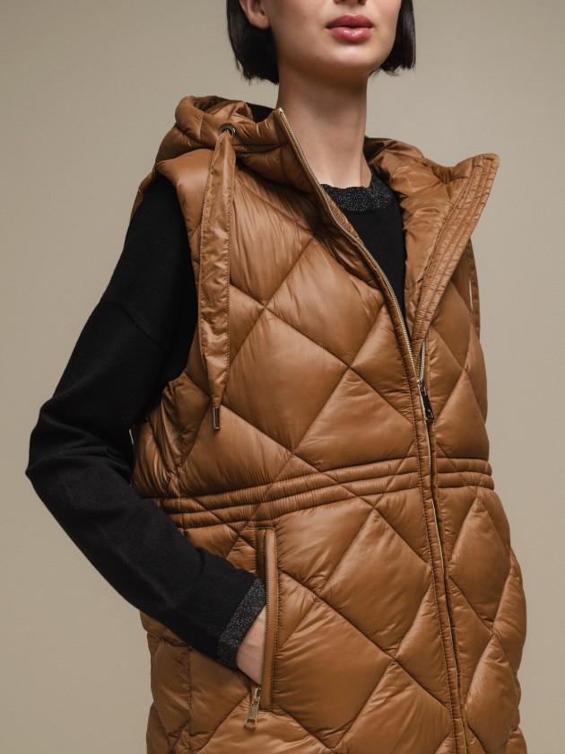 Padded vest with hood