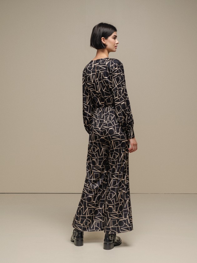 Printed jumpsuit with belt