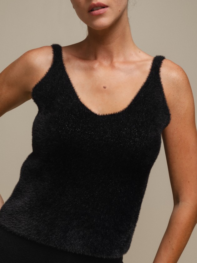 Knitwear top with straps